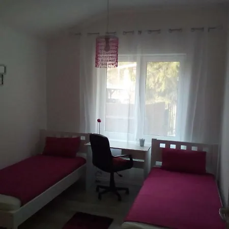 Vilka Zladka1 Zlata Idka