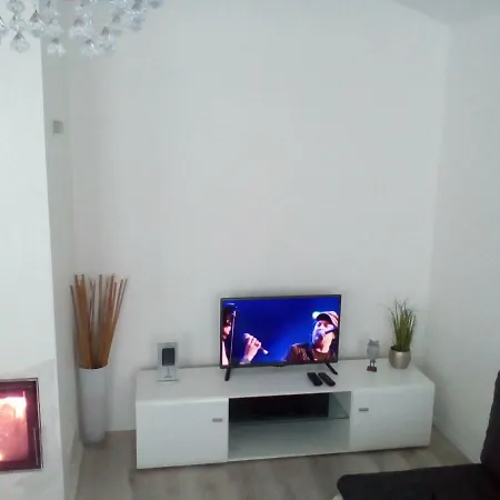 Vilka Zladka1 펜션 Zlata Idka